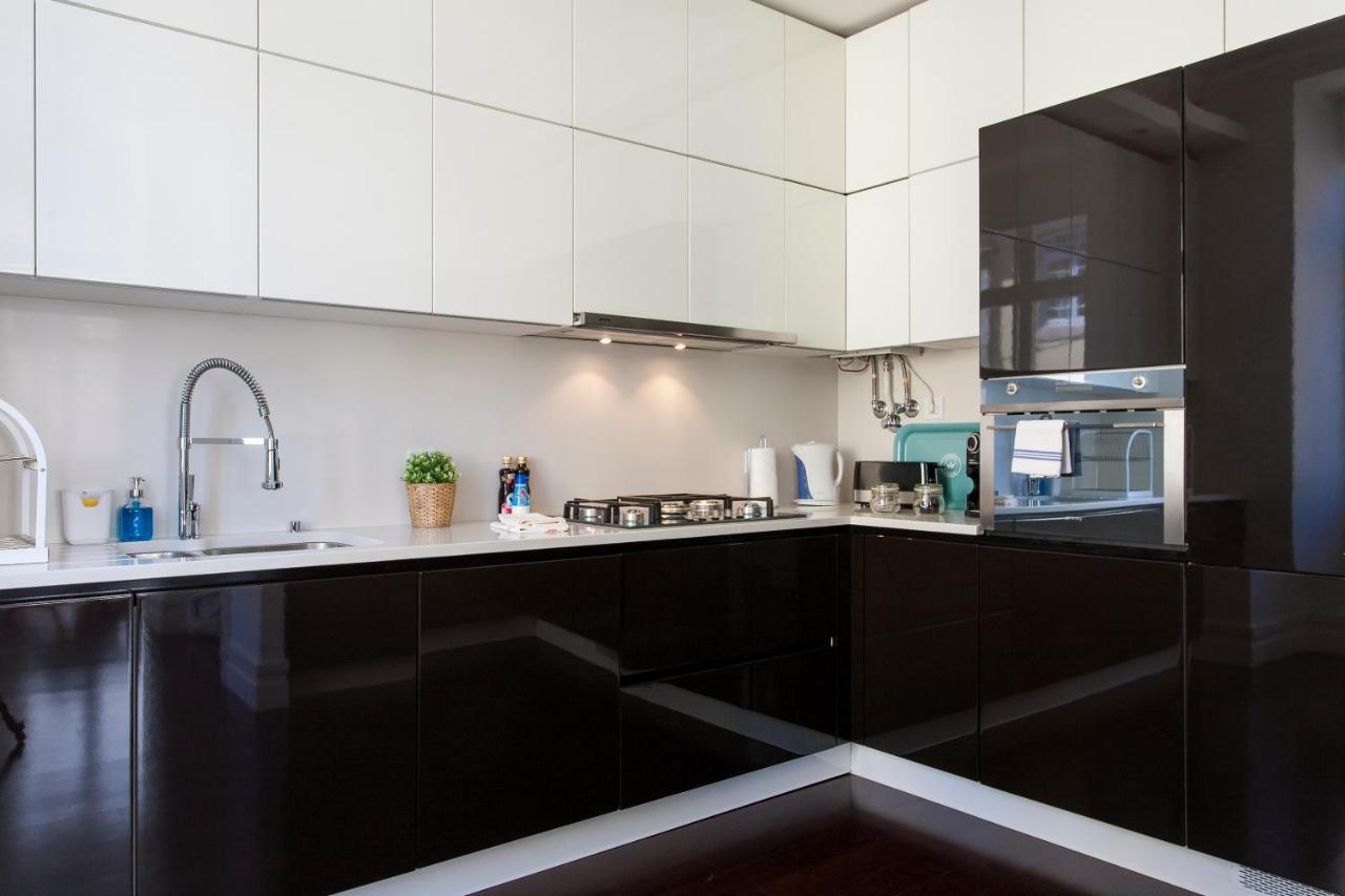 Flh Downtown Cosmopolitan Apartment Lisbon Bagian luar foto