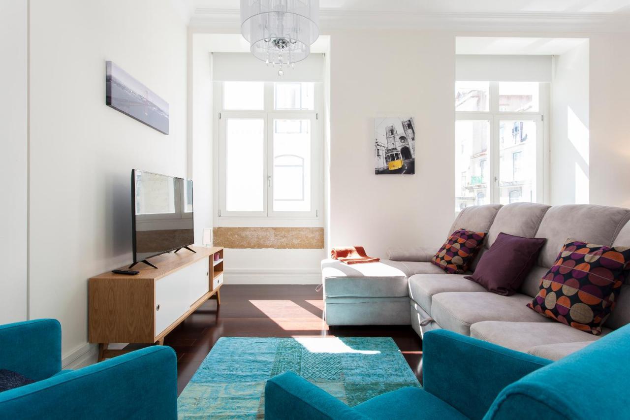 Flh Downtown Cosmopolitan Apartment Lisbon Bagian luar foto